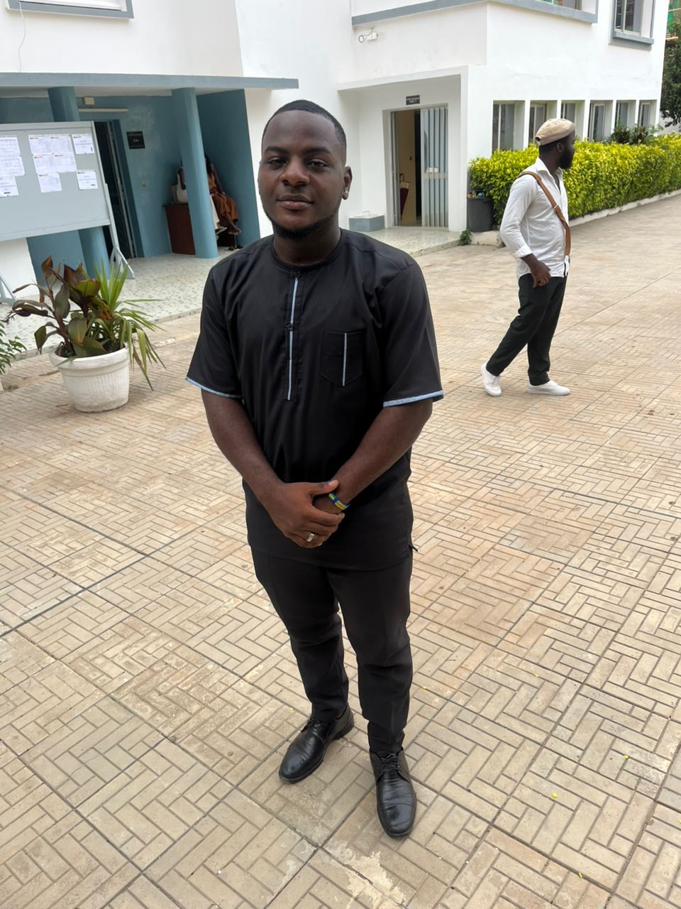 Honoré Christopher NTONG MEZUI 